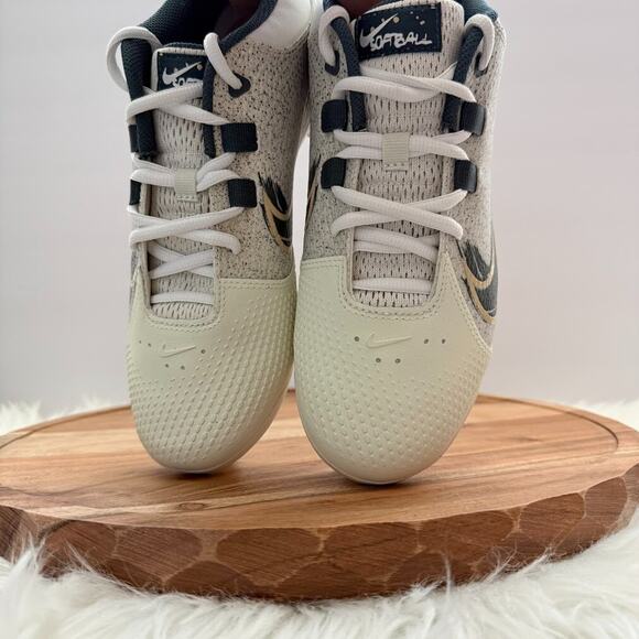 Nike Hyperdiamond 4 Pro Women's Softball Cleats Size 9.5 Sea Glas CZ5920-006 NEW - Picture 8 of 12